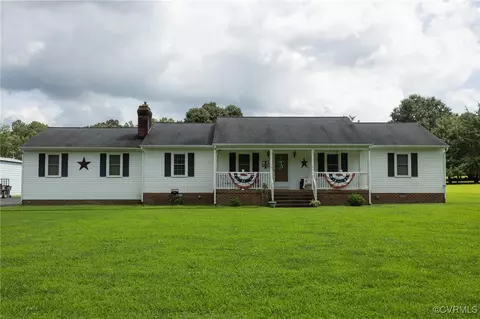 5305 Swift Hill Ln, Sandston, VA 23150
