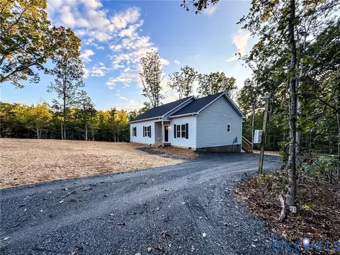131 Mt Airy Forest Rd, Cumberland, VA 23040