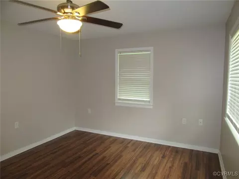Bedroom - 20301 Harris Dr, Sutherland, VA 23885 photo 1 of 10