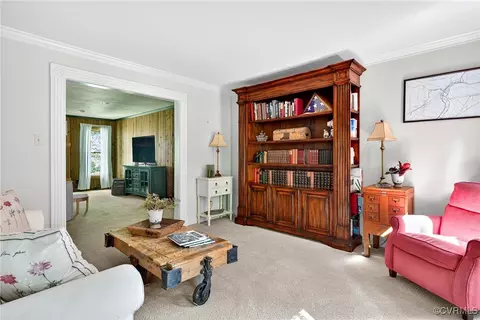 Living - 5902 N Point Ct, Midlothian, VA 23112 photo 2 of 5