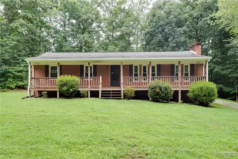 3020 Clintwood Rd, Midlothian, VA 23112