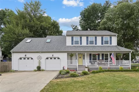 100 Elise Pl, Yorktown, VA 23693