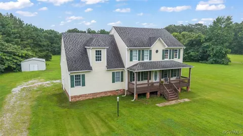 Exterior - 5025 Hart Rd, Sutherland, VA 23885 photo 5 of 9