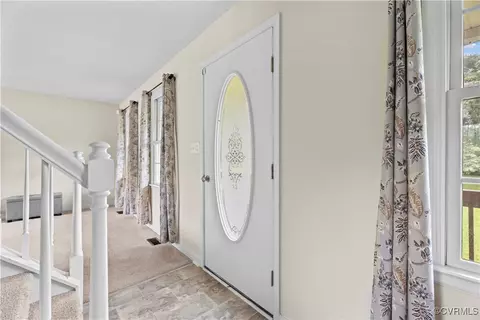 Entry Way - 5025 Hart Rd, Sutherland, VA 23885 photo 1 of 3