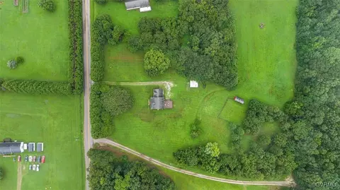 5025 Hart Rd, Sutherland, VA 23885