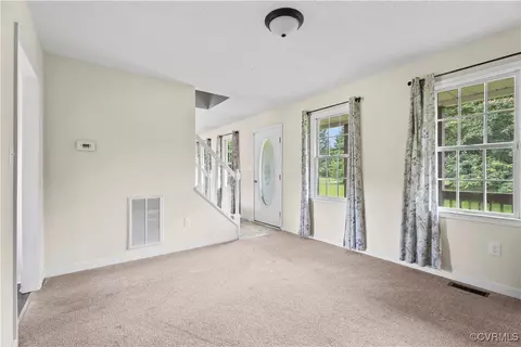 Living - 5025 Hart Rd, Sutherland, VA 23885 photo 1 of 3