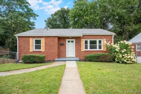 1009 Holmes Ave, Charlottesville, VA 22901