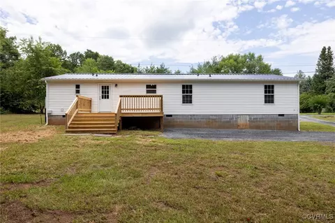 Exterior - 150 Physic Spring Rd, Dillwyn, VA 23936 photo 3 of 5
