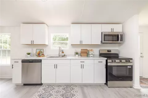 Kitchen - 150 Physic Spring Rd, Dillwyn, VA 23936 photo 2 of 2