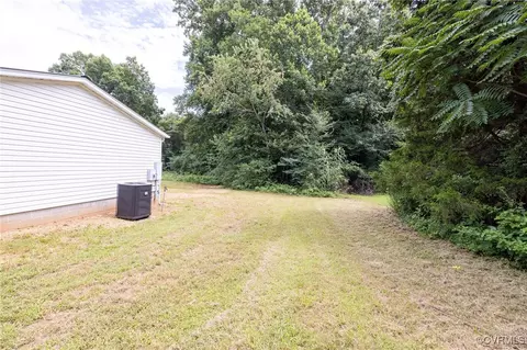 Exterior - 150 Physic Spring Rd, Dillwyn, VA 23936 photo 4 of 5