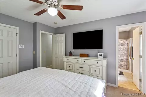 Bedroom - 7989 Pinetta Rd, Gloucester, VA 23061 photo 5 of 6