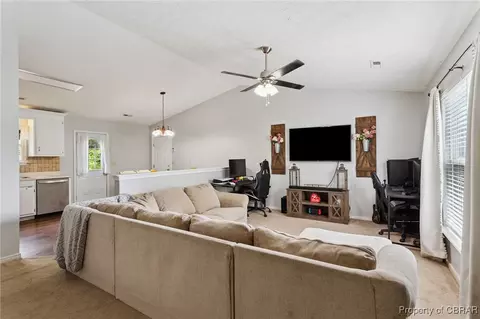 Other - 7989 Pinetta Rd, Gloucester, VA 23061 photo 3 of 8