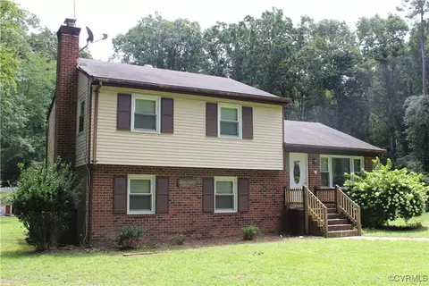 1231 E Commins Rd, Aylett, VA 23009