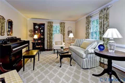 114 Crownpoint Rd, Williamsburg, VA 23185