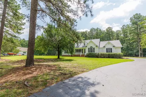 3009 Wilderness Dr, Sutherland, VA 23885