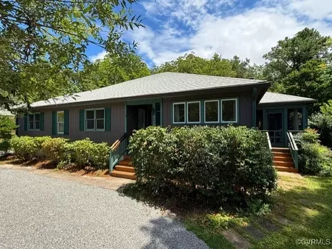 503 Dale Ave, Ashland, VA 23005