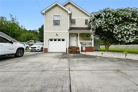 3345 King William Ave, West Point, VA 23181