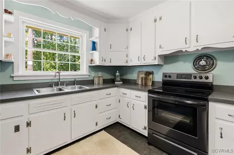 Kitchen - 3414 Cooper Rd, Richmond, VA 23225 photo 2 of 4