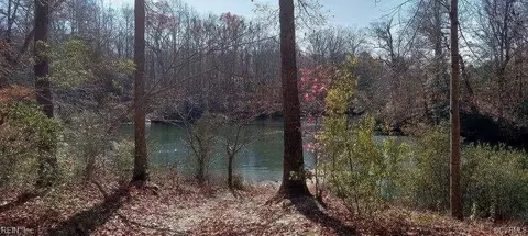 5 3 Ac Lees Neck Farm Rd, Gloucester, VA 23149