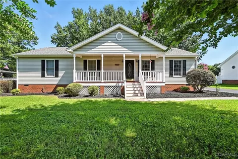 4036 Cobblewood Dr, Disputanta, VA 23842