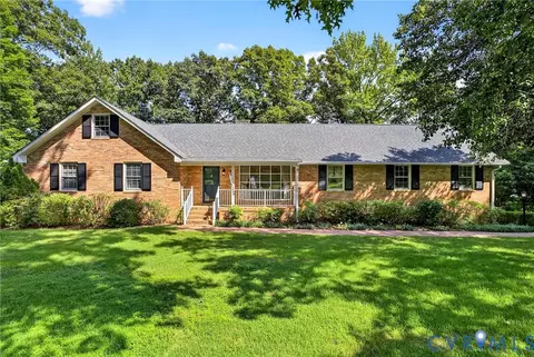 11251 Linderwood Dr, Mechanicsville, VA 23116