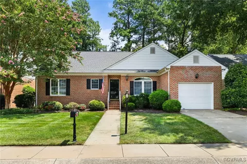 5707 Lakemere Dr, North Chesterfield, VA 23234
