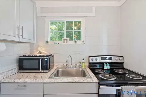 Kitchen - 3199 Cappahosic Rd, Gloucester, VA 23061 photo 1 of 3