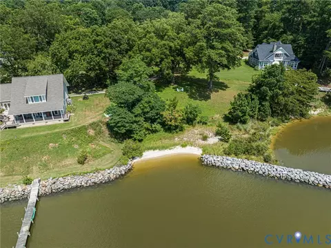 View/Area - 3199 Cappahosic Rd, Gloucester, VA 23061 photo 5 of 10