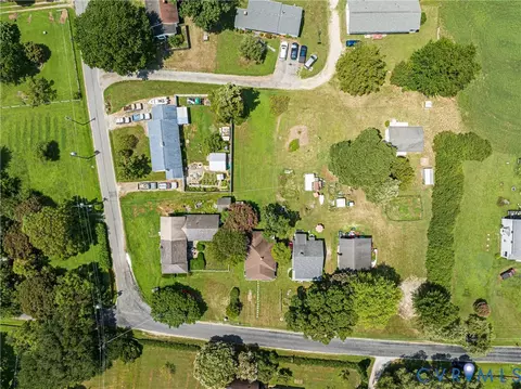 View/Area - 3199 Cappahosic Rd, Gloucester, VA 23061 photo 3 of 10