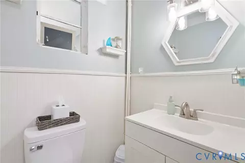 Bath - 3199 Cappahosic Rd, Gloucester, VA 23061 photo 1 of 1