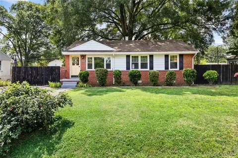 4907 Embassy Dr, Richmond, VA 23230