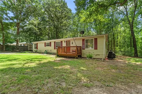 13303 Wilderness Ter, Amelia Court House, VA 23002