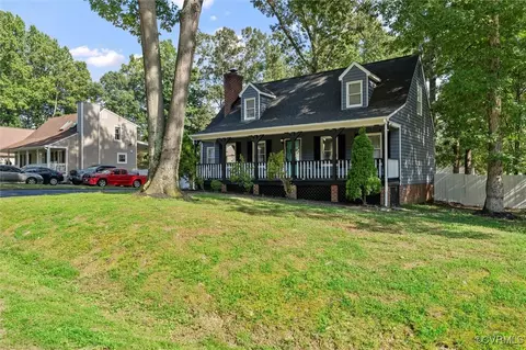 2963 Maplevale Rd, Chester, VA 23831 photo 5
