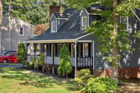 2963 Maplevale Rd, Chester, VA 23831 photo 4