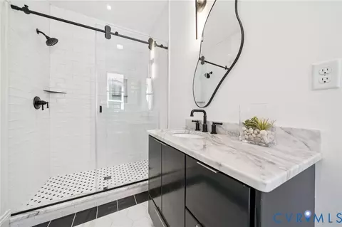 Bath - 3307 Stuart Ave, Richmond, VA 23221 photo 2 of 2