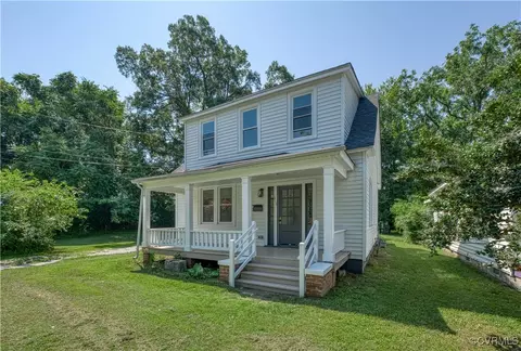 515 Highland Ave, Colonial Heights, VA 23834