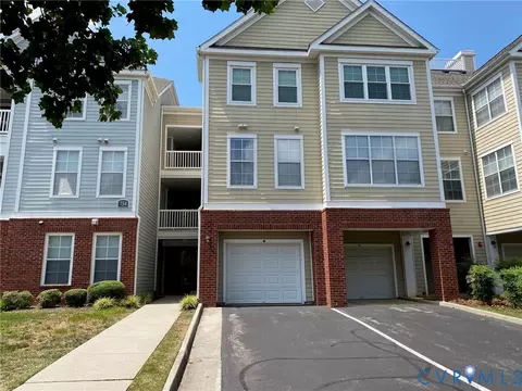 734 Bristol Village Dr #302, Midlothian, VA 23114