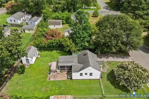 View/Area - 116 E Union St, Sandston, VA 23150 photo 2 of 4