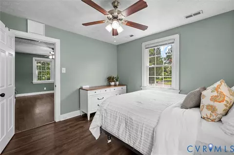 Bedroom - 116 E Union St, Sandston, VA 23150 photo 3 of 4