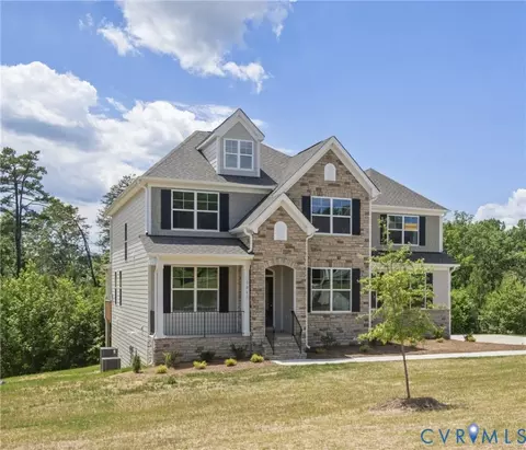 3700 Rocketts Ridge Dr, Sandy Hook, VA 23153