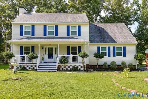 13801 Rockhaven Dr, Chester, VA 23836