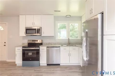 9825 Proctors Rd, Richmond, VA 23237 photo 5