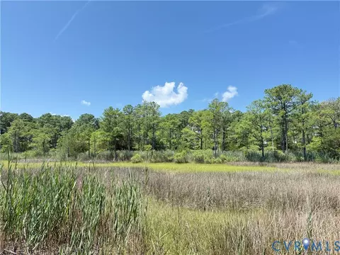 209 Dandy Point Rd Ave, Hampton, VA 23664 photo 3