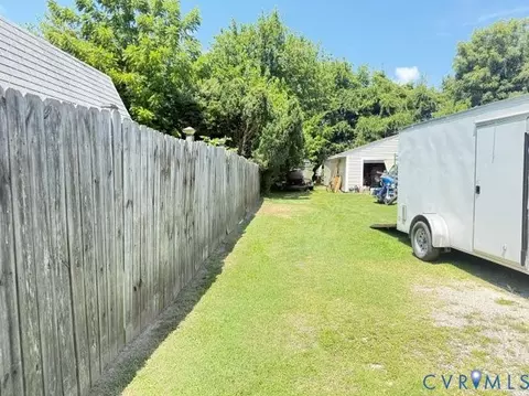 1129 Dahlia Ln, Hampton, VA 23663