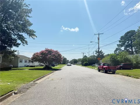 4712 81st St Ave, Hampton, VA 23661 photo 2