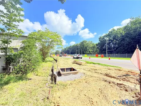 203 Challenger Way, Hampton, VA 23666 photo 2