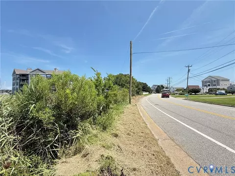 741 N First St, Hampton, VA 23664 photo 5