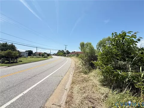 741 N First St, Hampton, VA 23664 photo 4