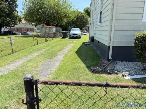 381 Lincoln St, Hampton, VA 23669