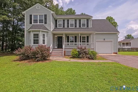 24301 River View Dr, Petersburg, VA 23803